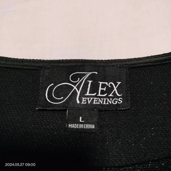 Alex Evenings Size Large Metallic Cut-Out Sleeves Black Sparkly Top - Picture 5 of 9
